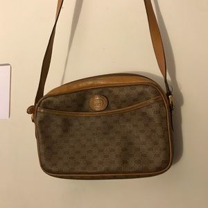 Small Vintage Gucci Purse
